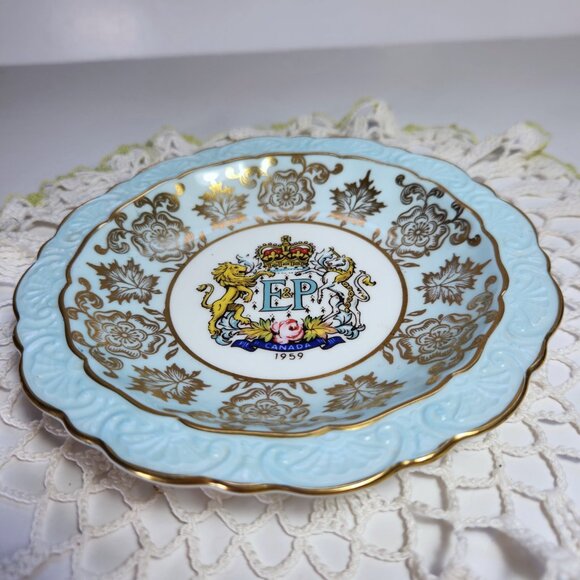 Paragon Bone China Dish Queen Elizabeth & Prince Philip St. Lawrence Sea… - Picture 3 of 8